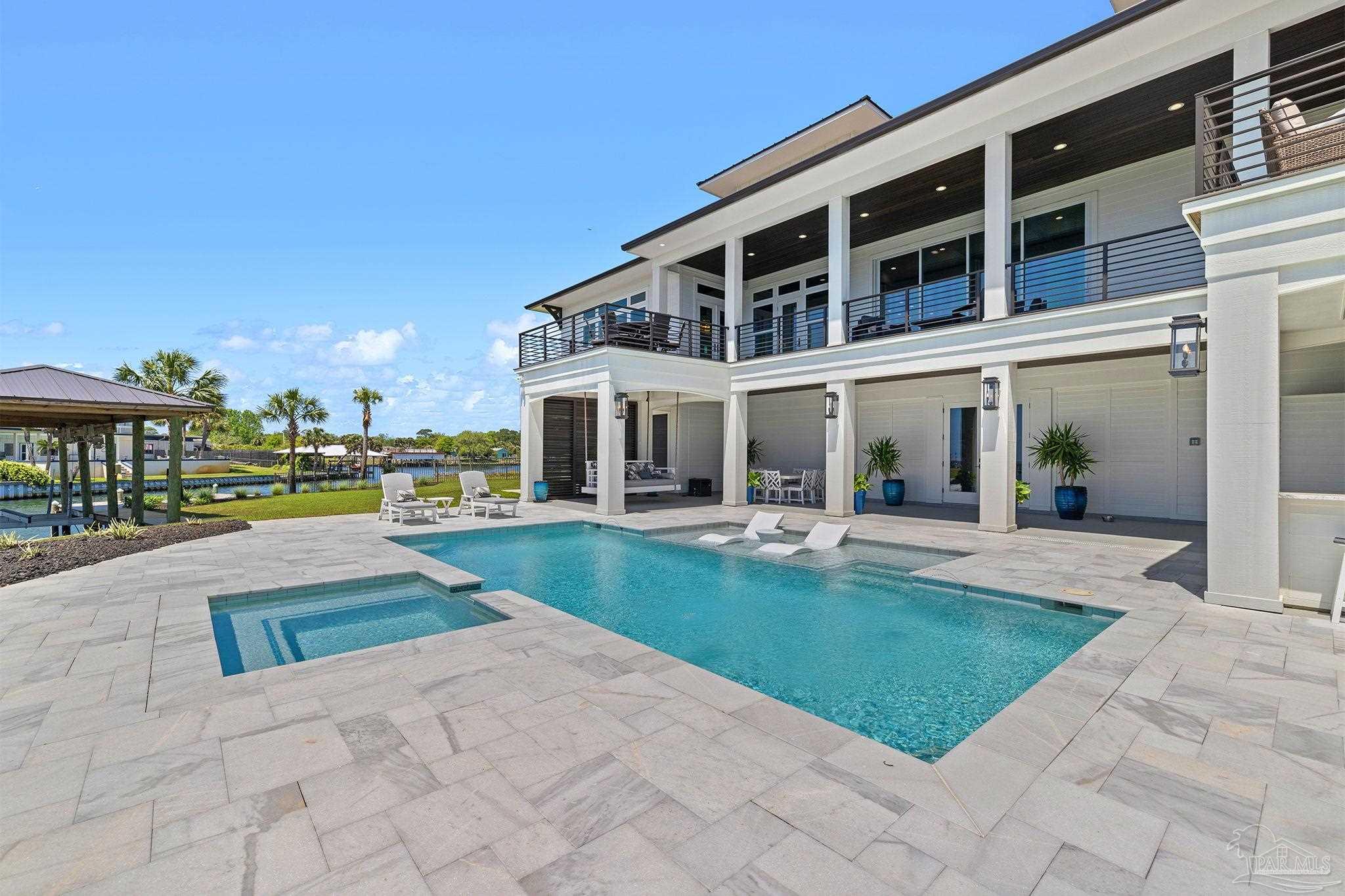 11704 Chanticleer Ct