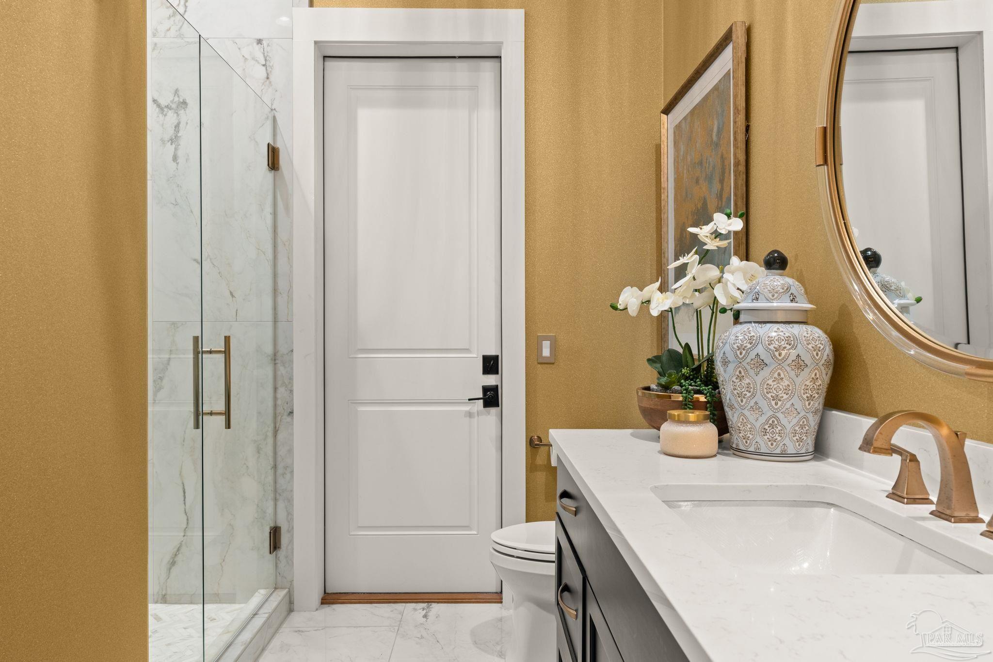 11704 Chanticleer Ct