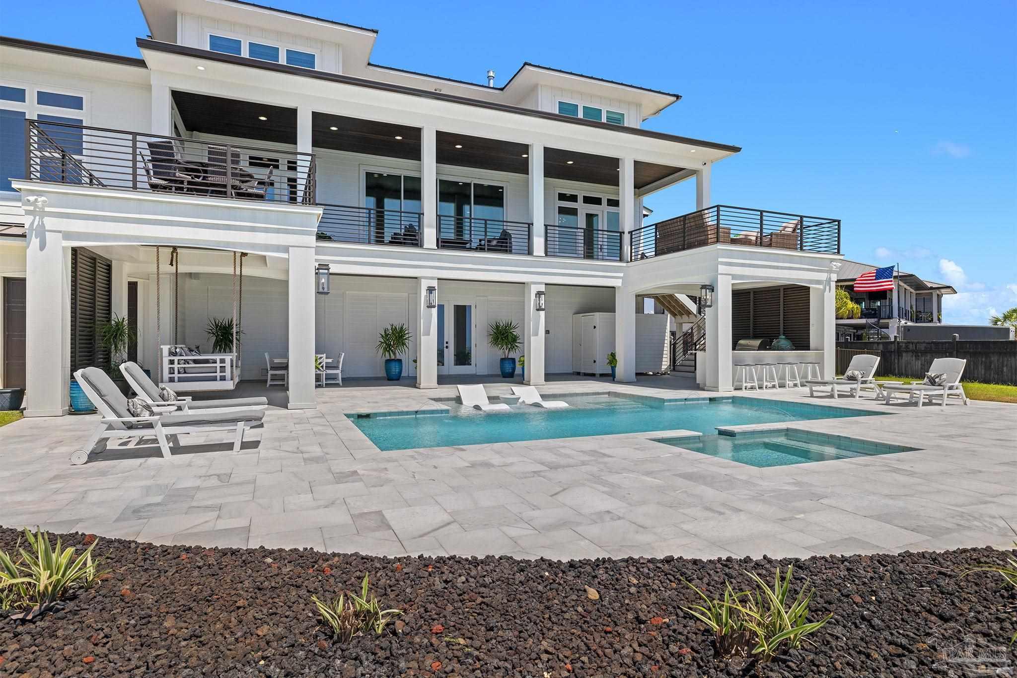 11704 Chanticleer Ct