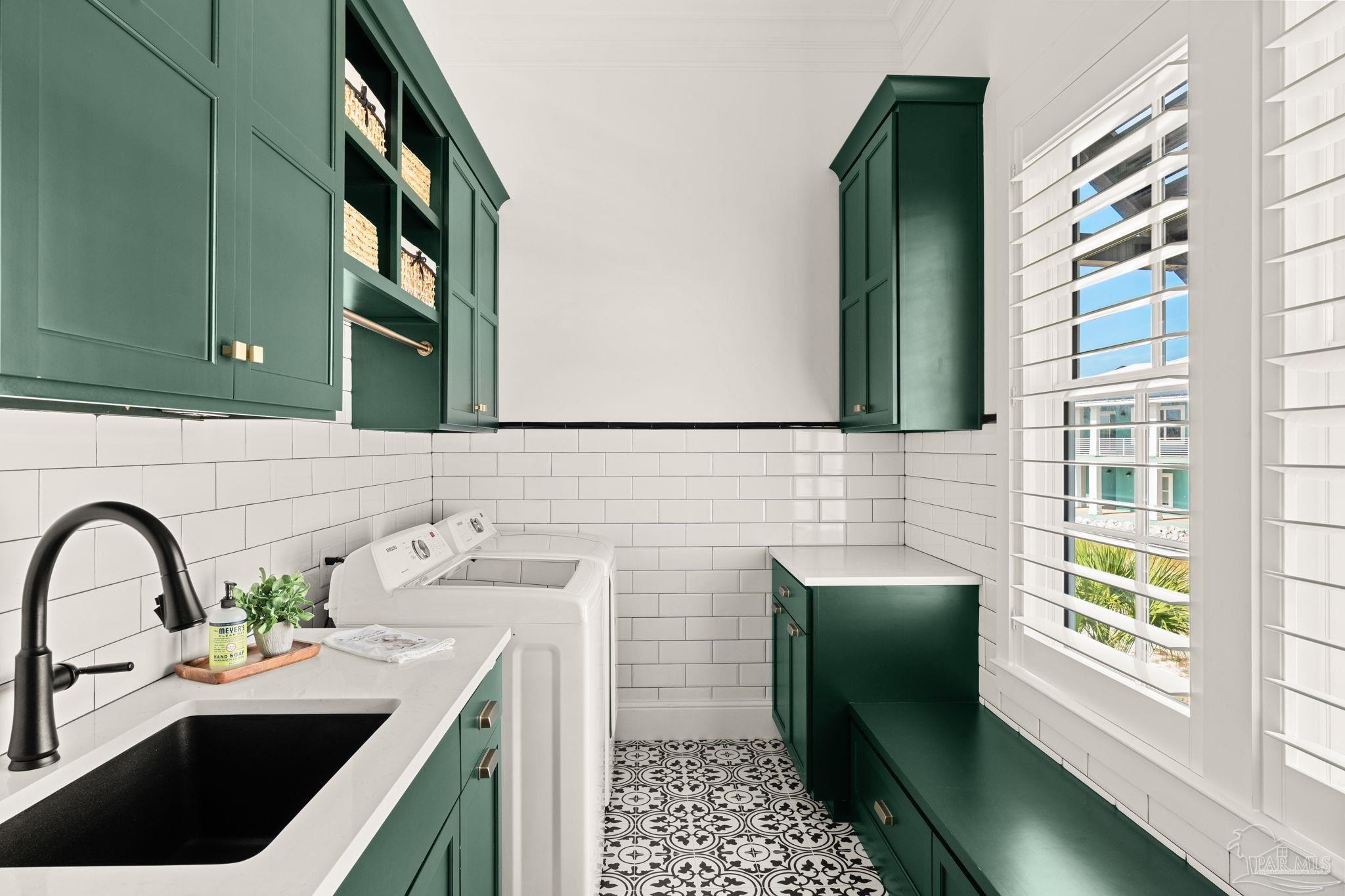 11704 Chanticleer Ct