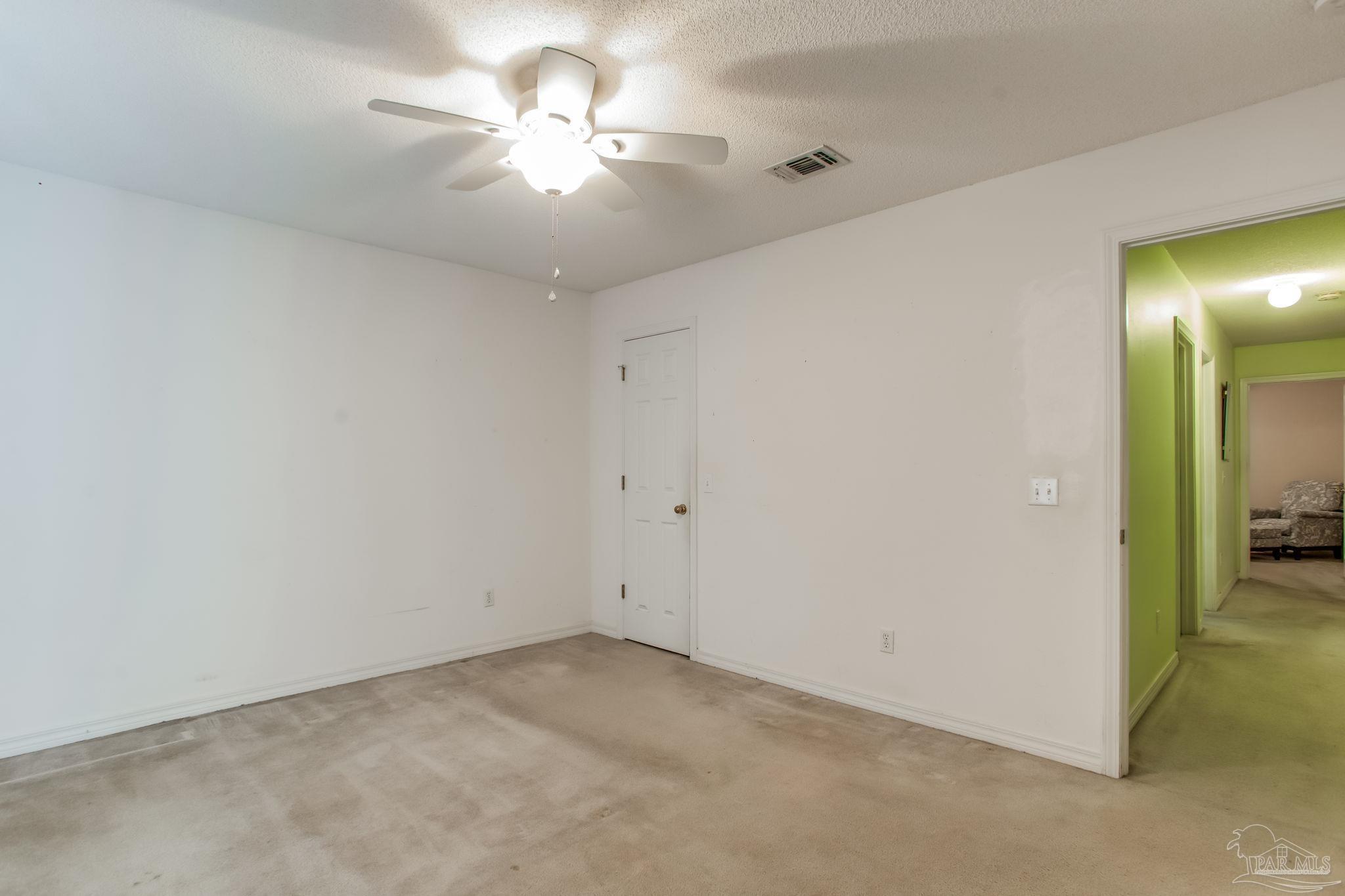5663 Sweetbirch Ln