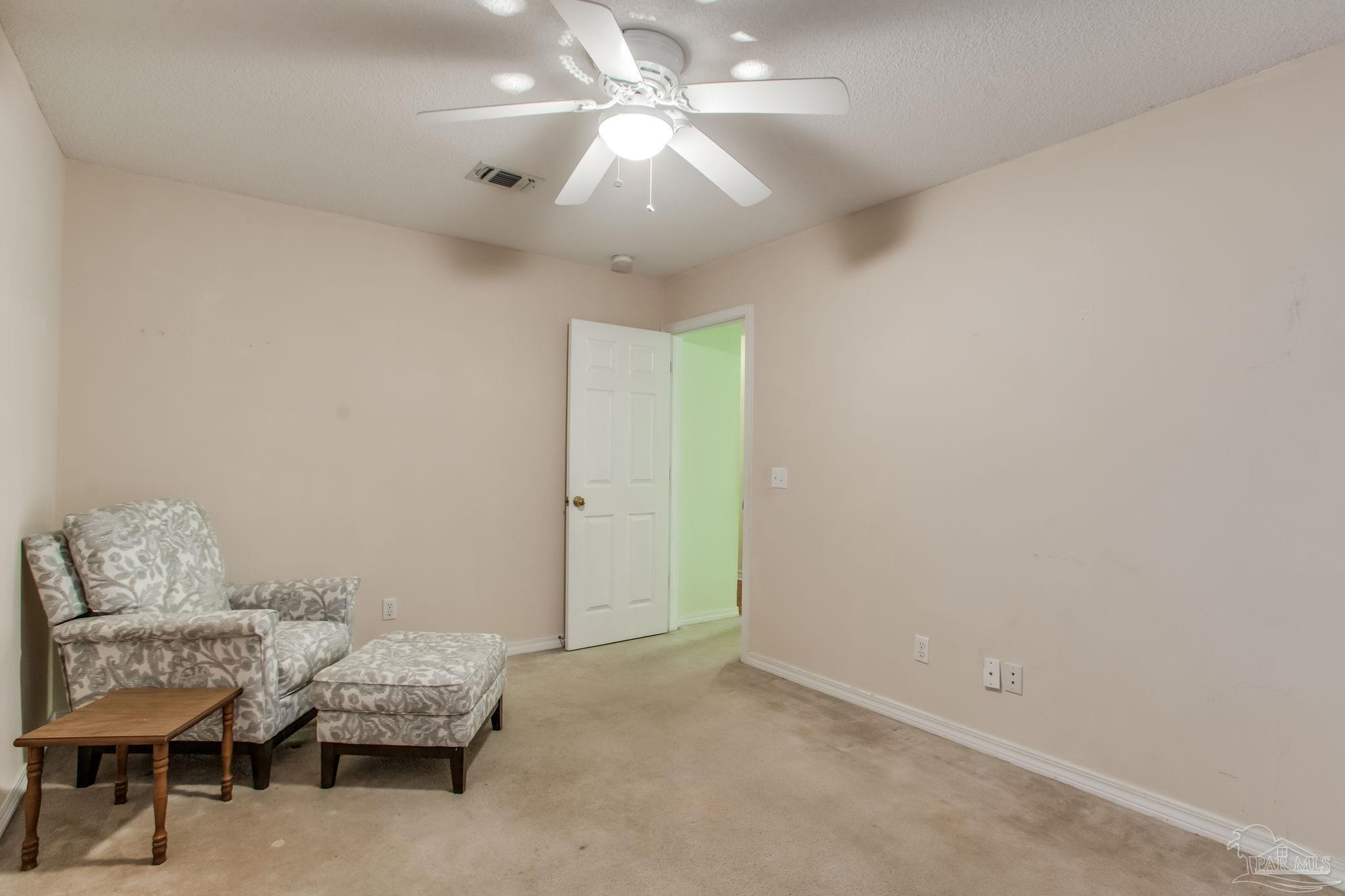 5663 Sweetbirch Ln