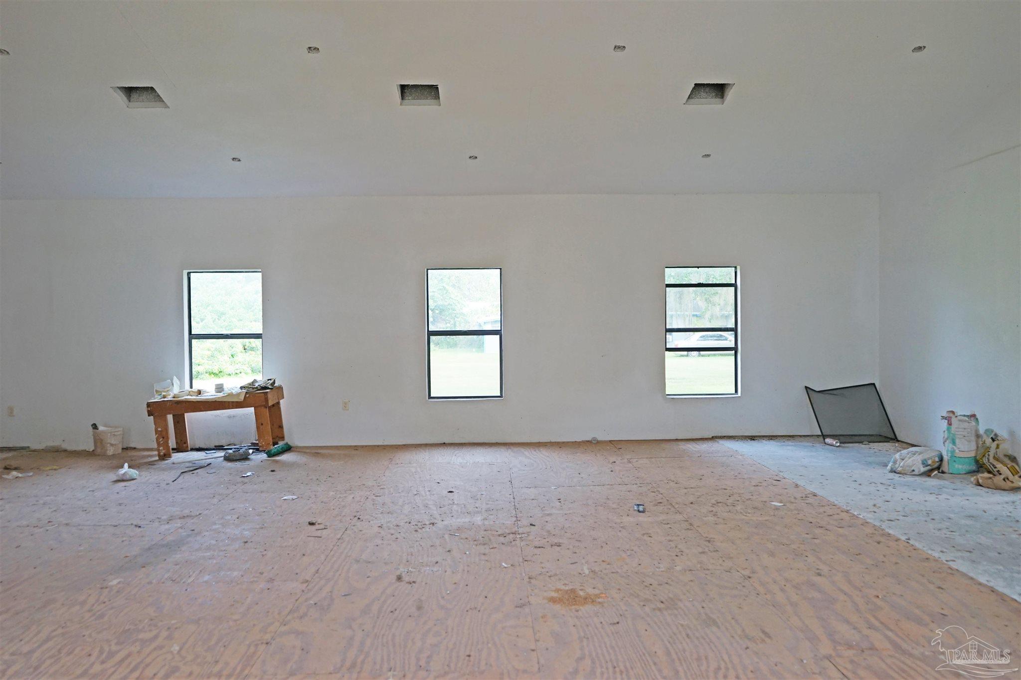 1512 W 13th Pl