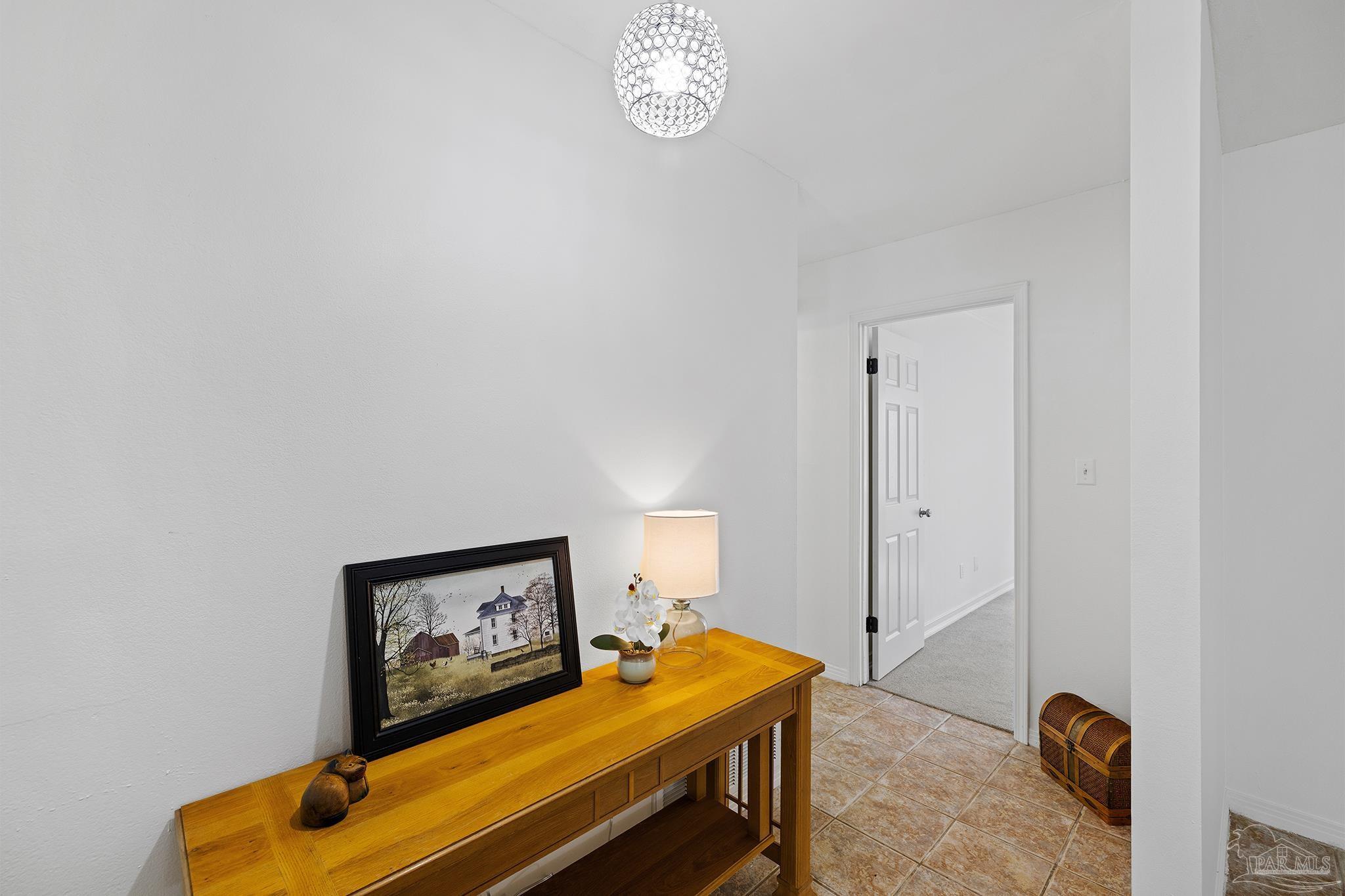 1245 Greenbrier Blvd