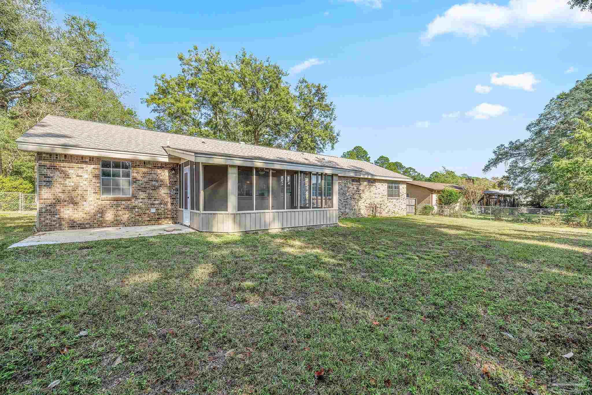 1245 Greenbrier Blvd