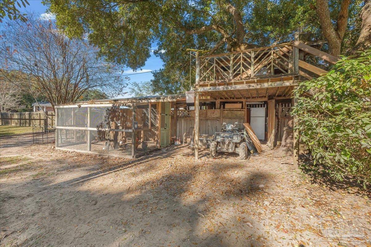 9680 Hollowbrook Dr