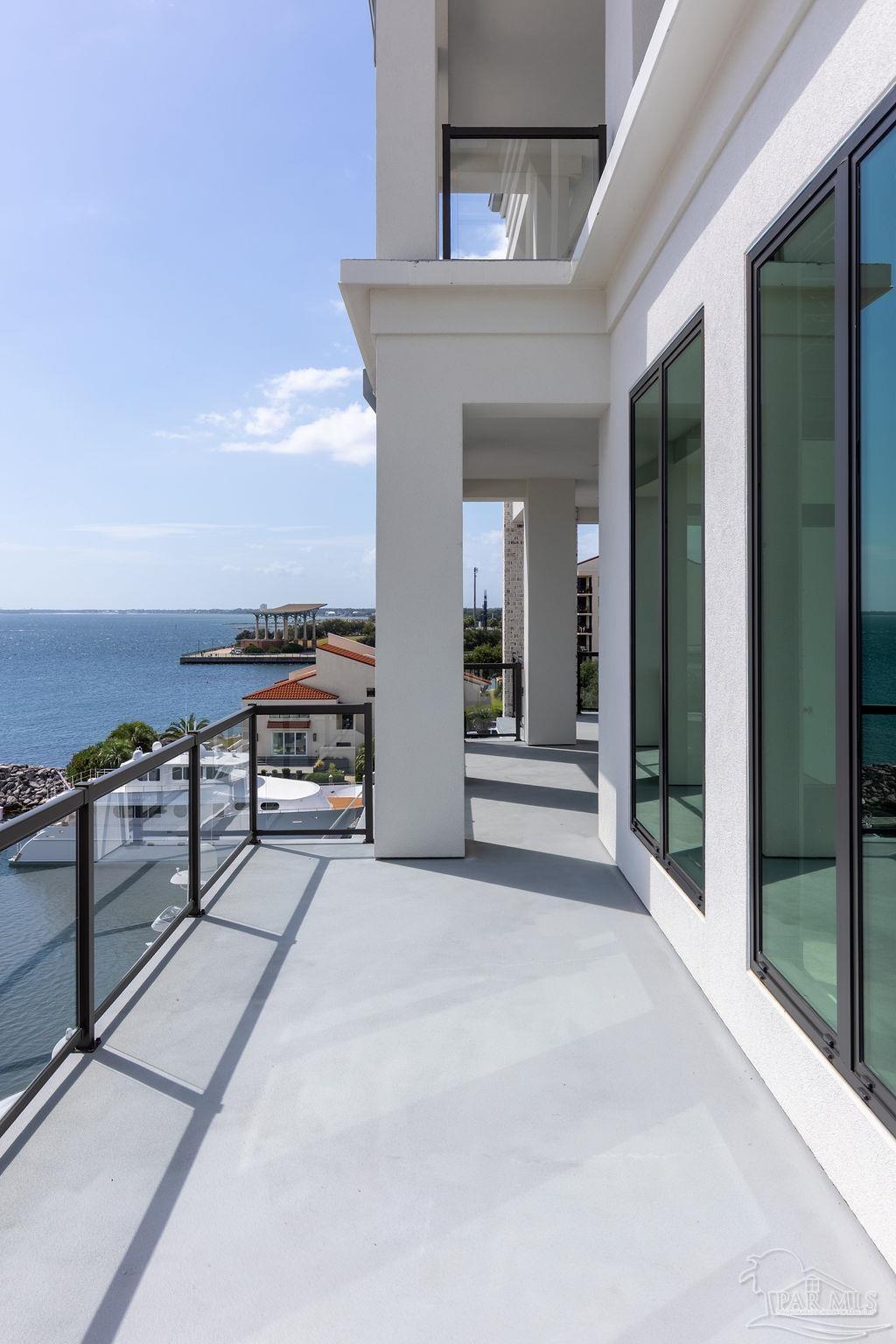 801 S Palafox St # 401