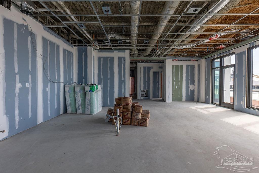 801 S Palafox St # 401