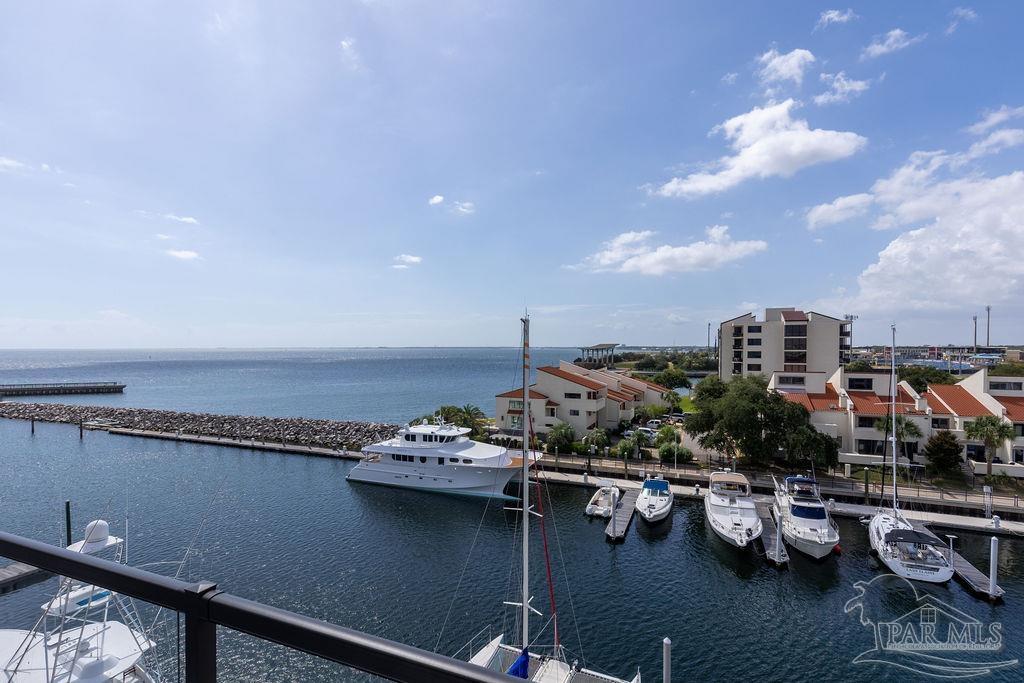 801 S Palafox St # 401