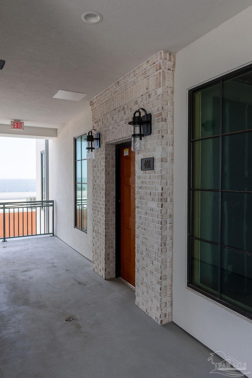 801 S Palafox St # 401