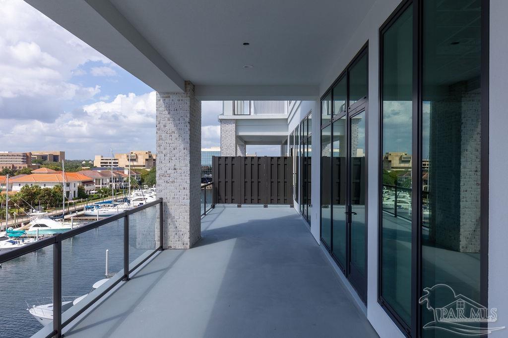 801 S Palafox St # 401