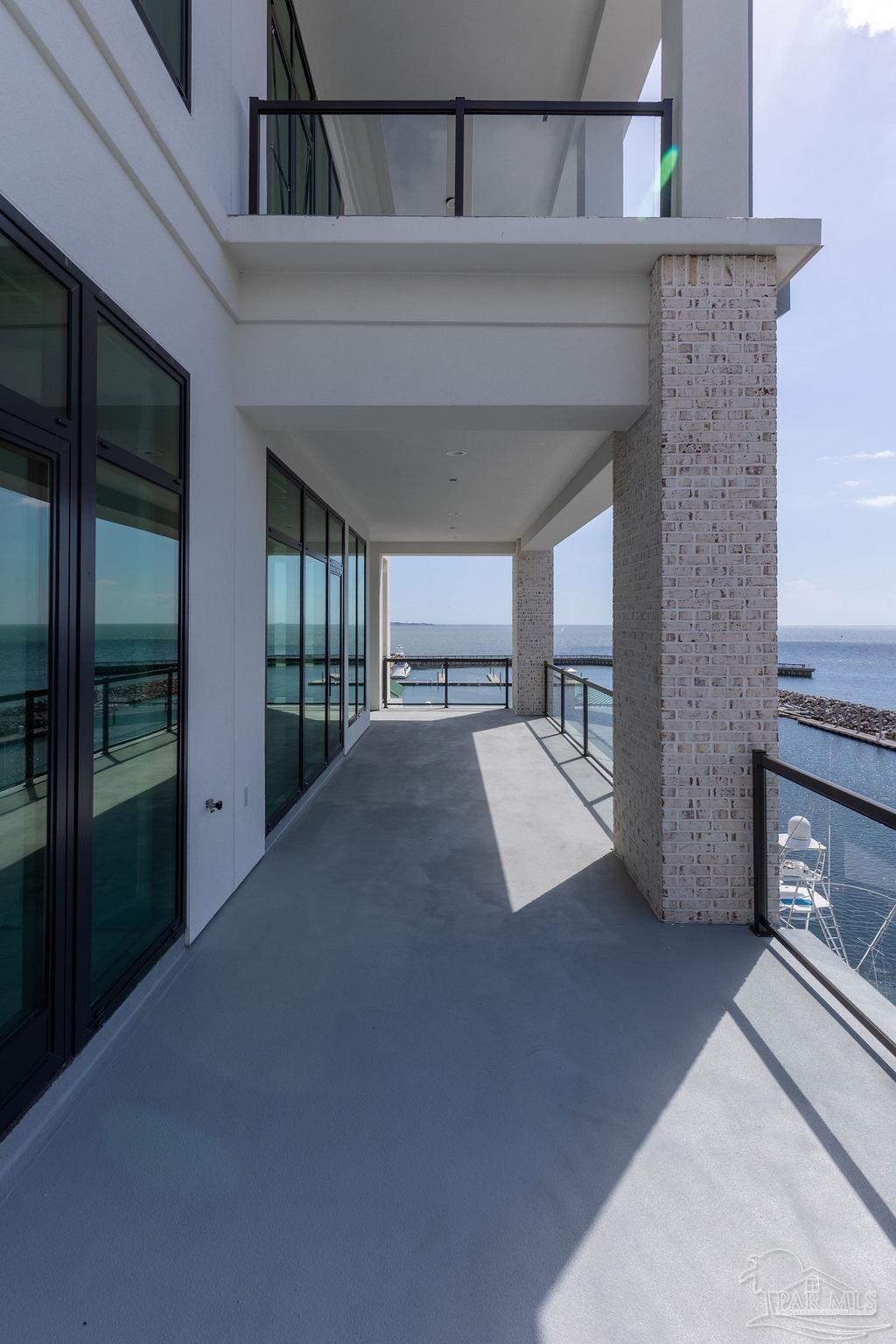 801 S Palafox St # 401