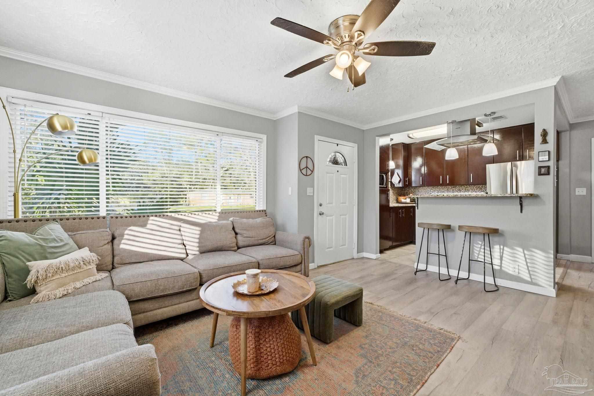 3215 Bayou Dr