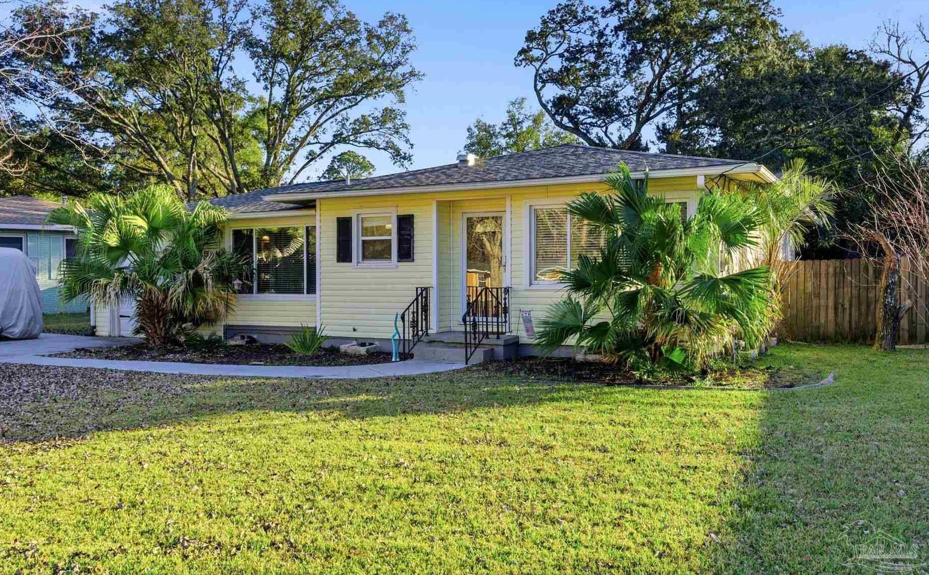3215 Bayou Dr