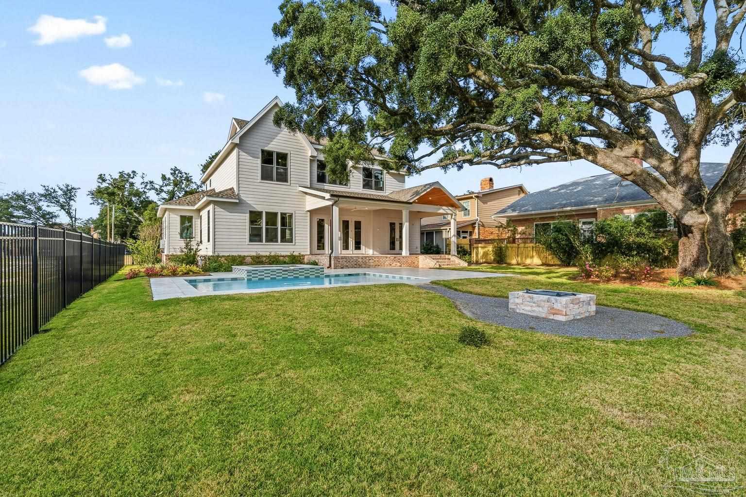 803 Bayshore Dr