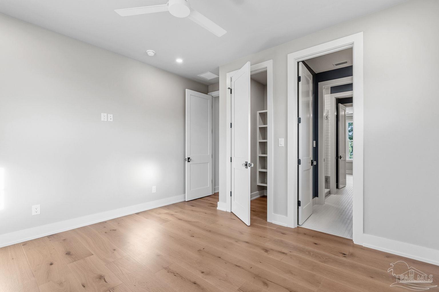 803 Bayshore Dr