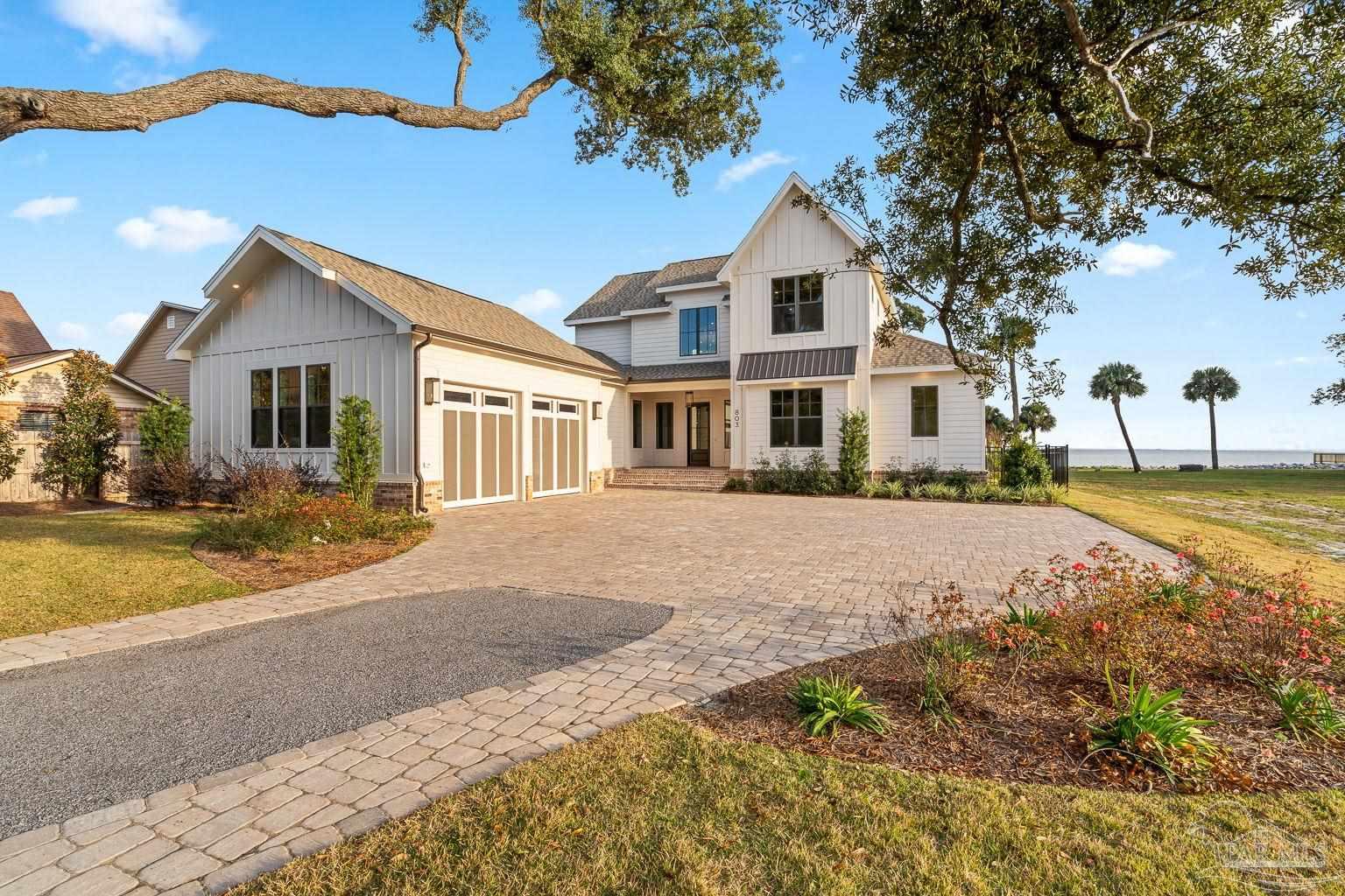 803 Bayshore Dr