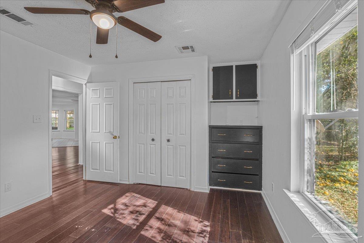5704 Janet St