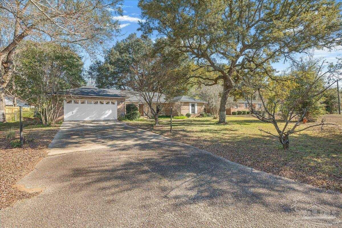5704 Janet St