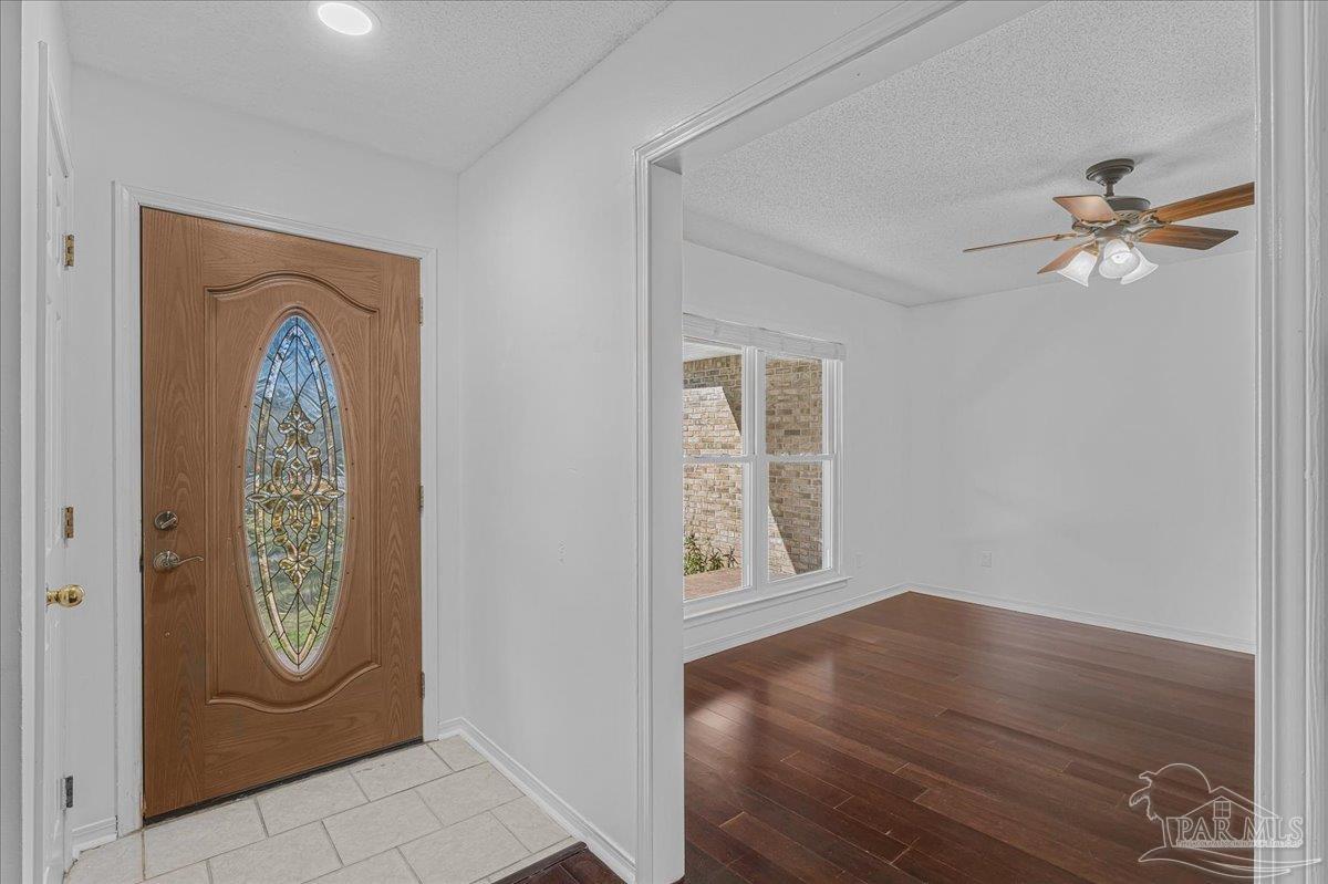 5704 Janet St