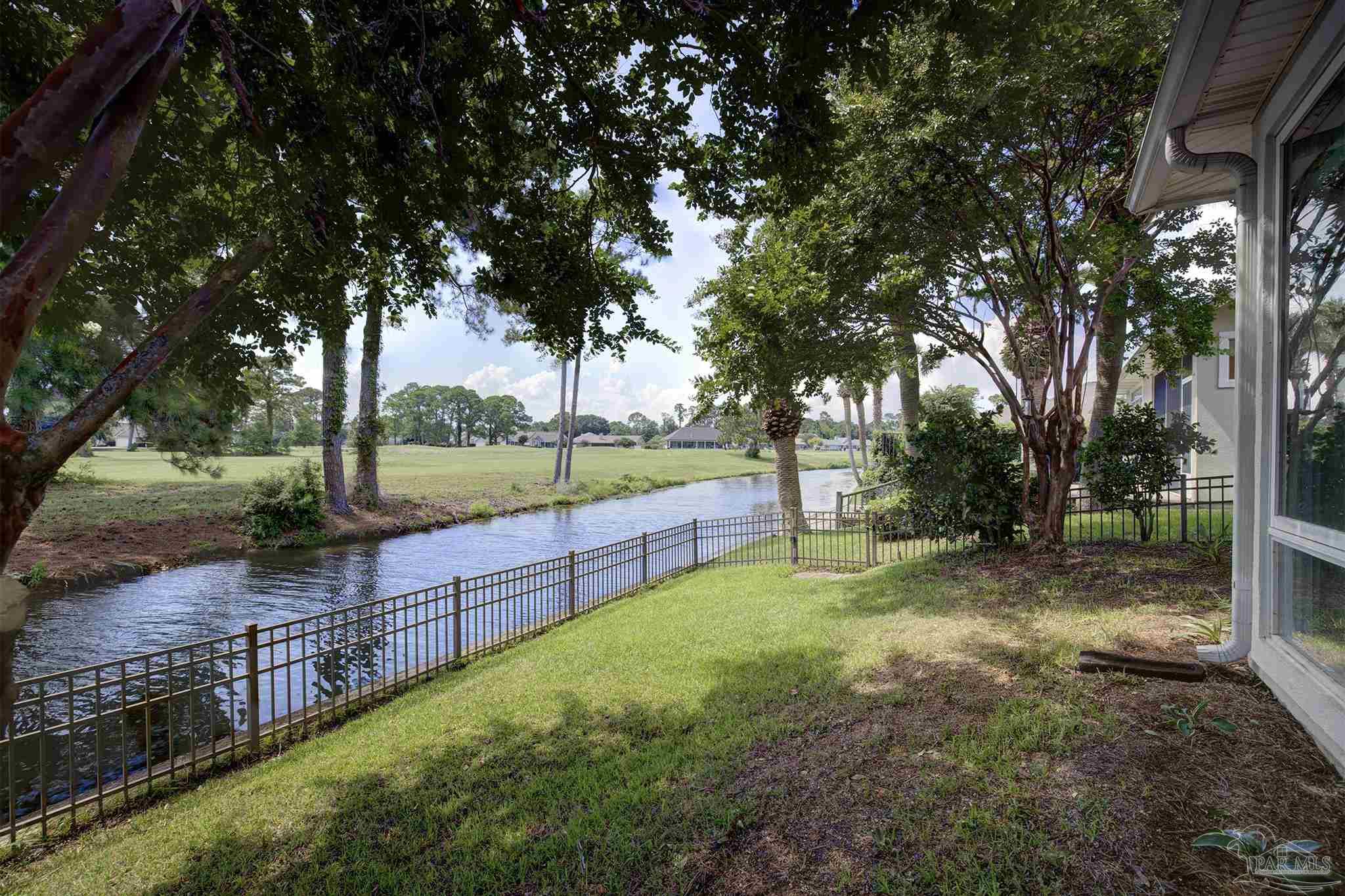 1137 Willowood Cir