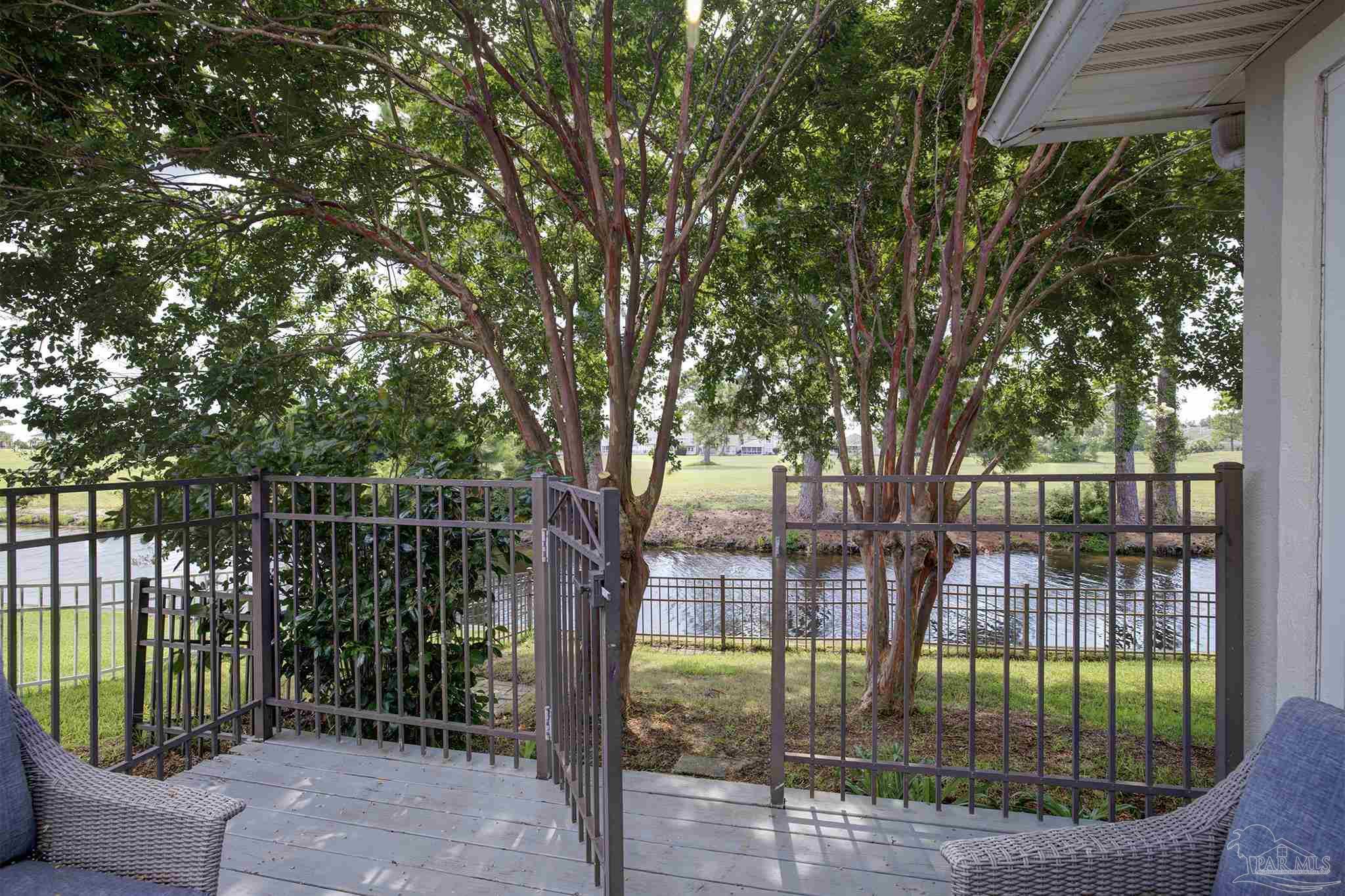 1137 Willowood Cir