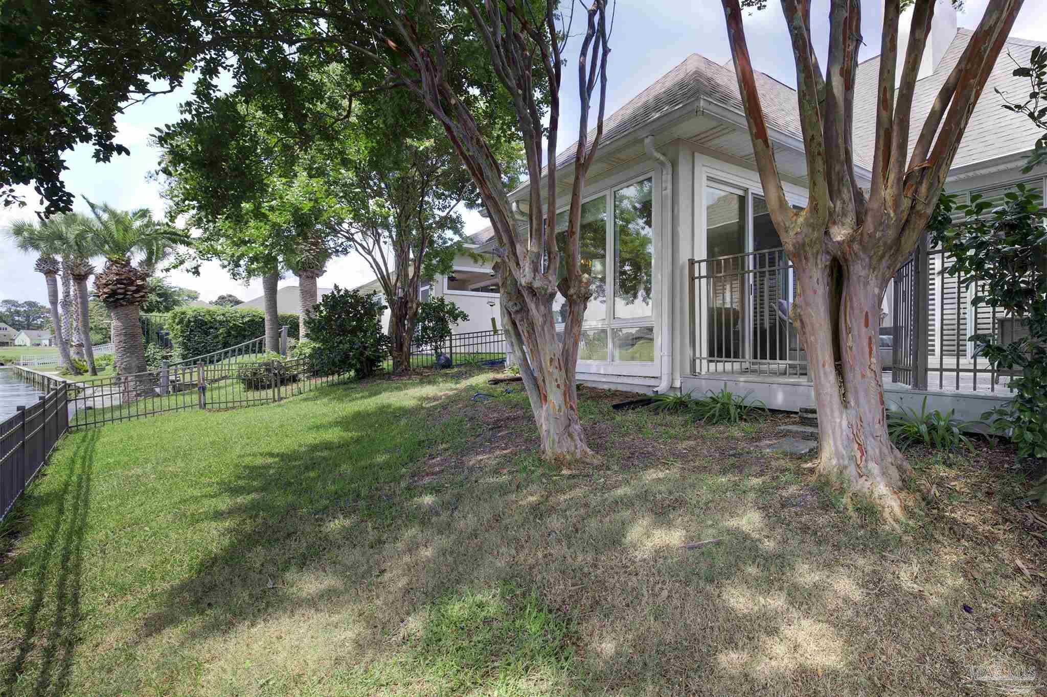 1137 Willowood Cir