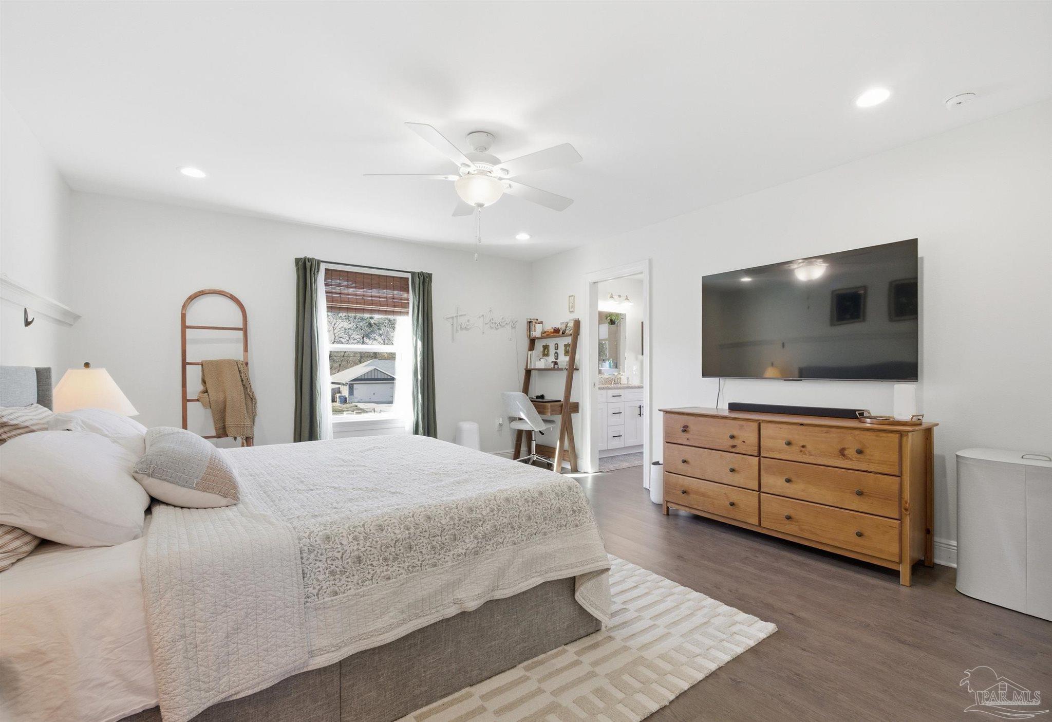 2279 Hadleigh Hills Ct