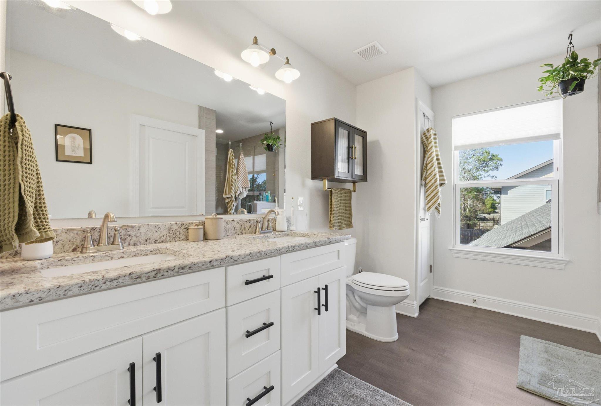 2279 Hadleigh Hills Ct