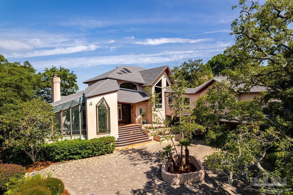 92 Highpoint Dr