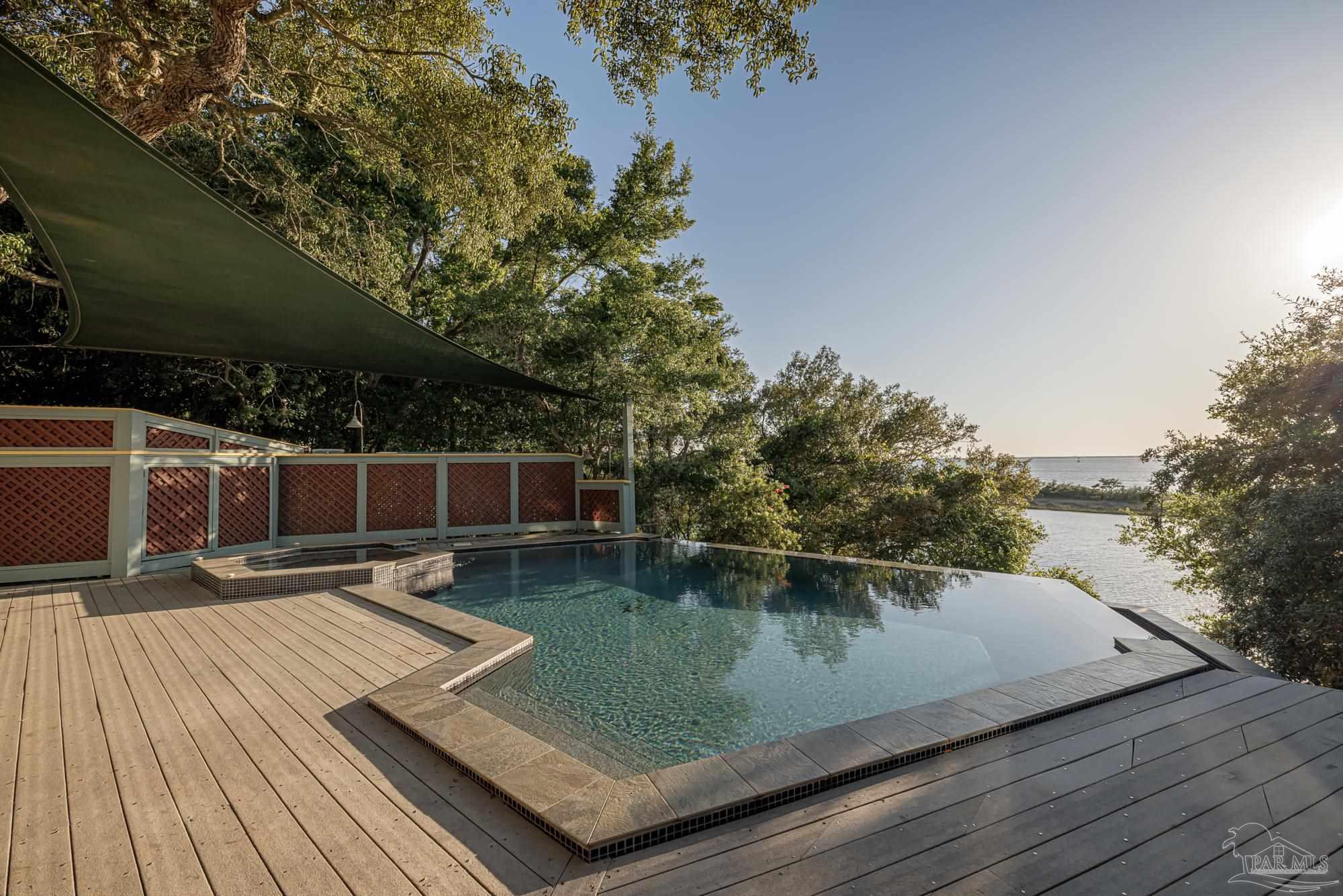 92 Highpoint Dr