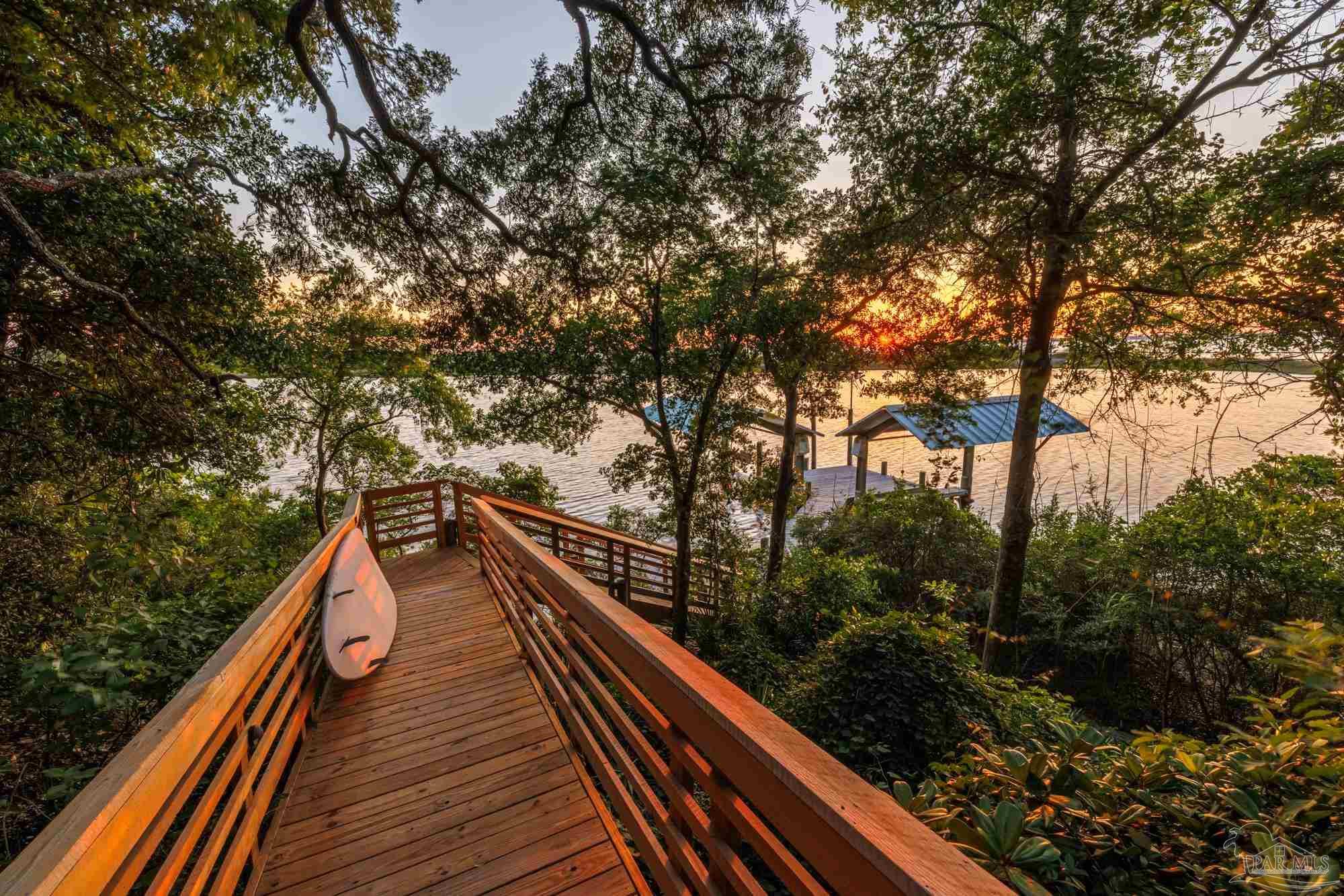 92 Highpoint Dr