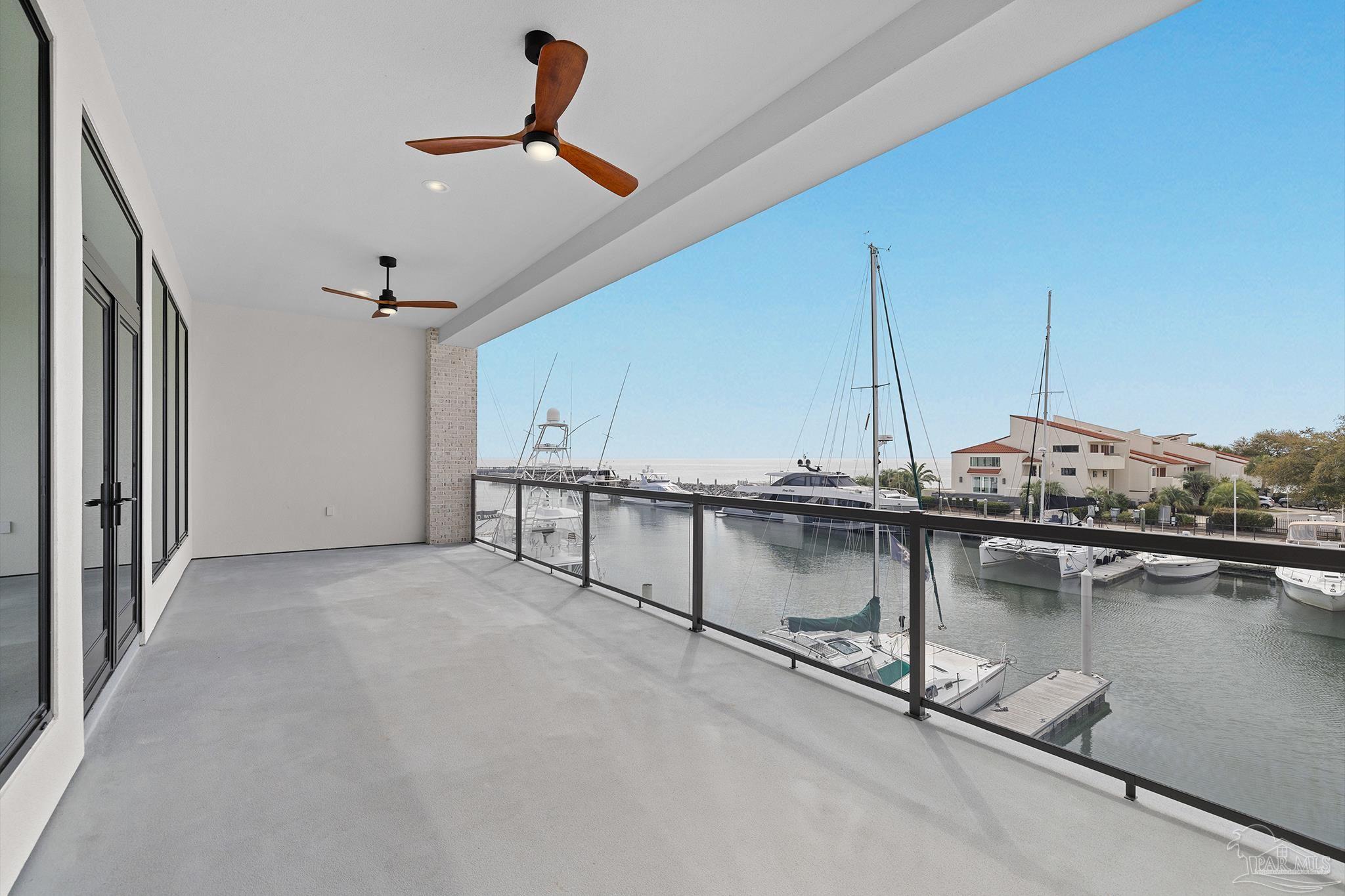 800 S Palafox St # 201