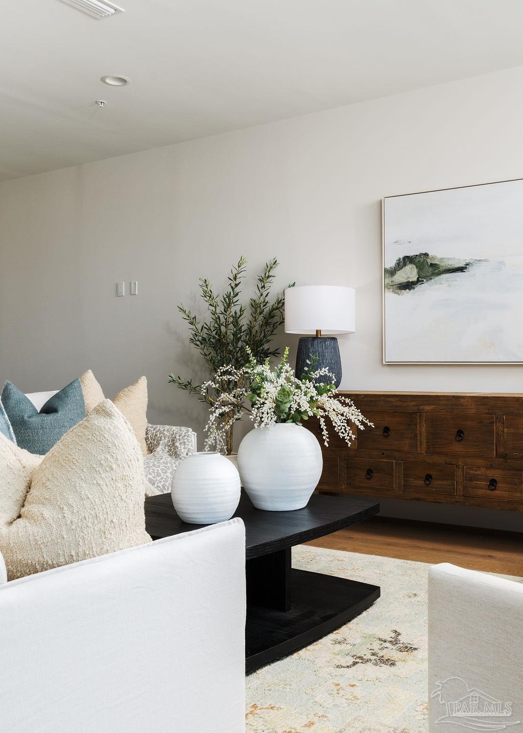 800 S Palafox St # 301