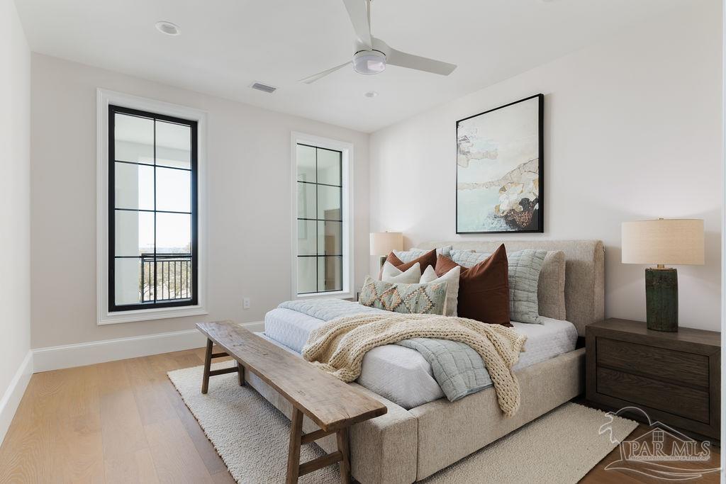 800 S Palafox St # 301