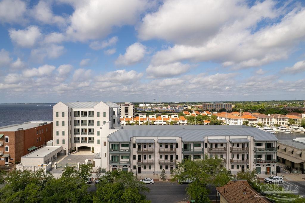 800 S Palafox St # 301