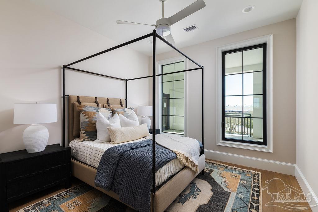 800 S Palafox St # 301