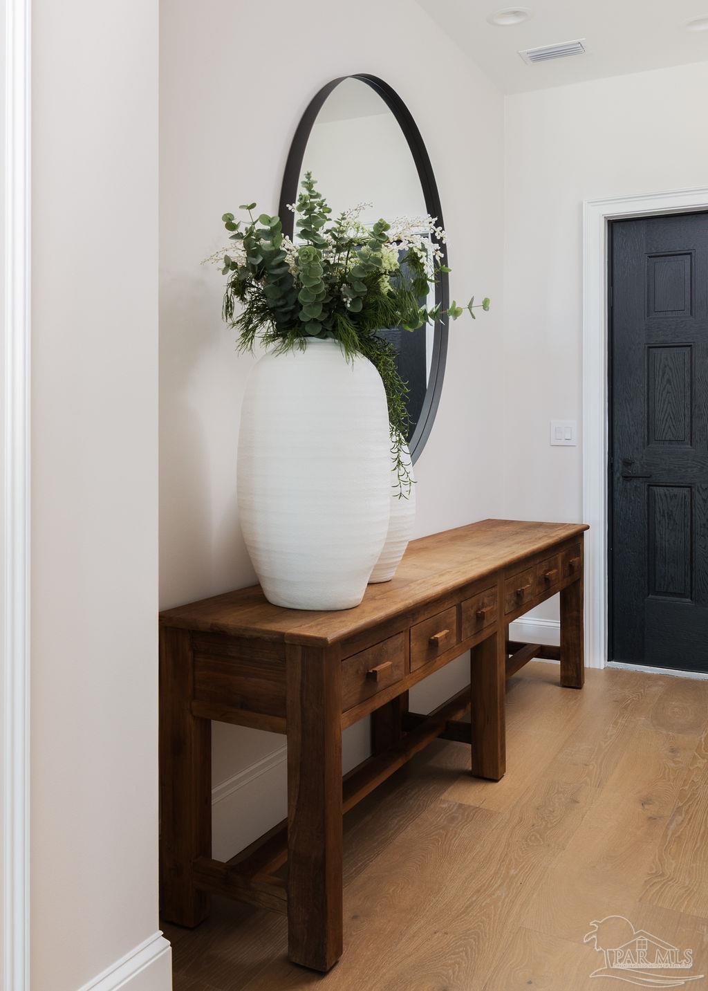 800 S Palafox St # 301