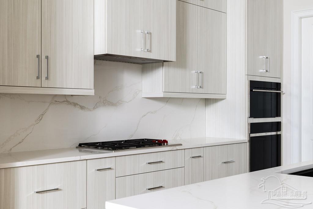 800 S Palafox St # 301