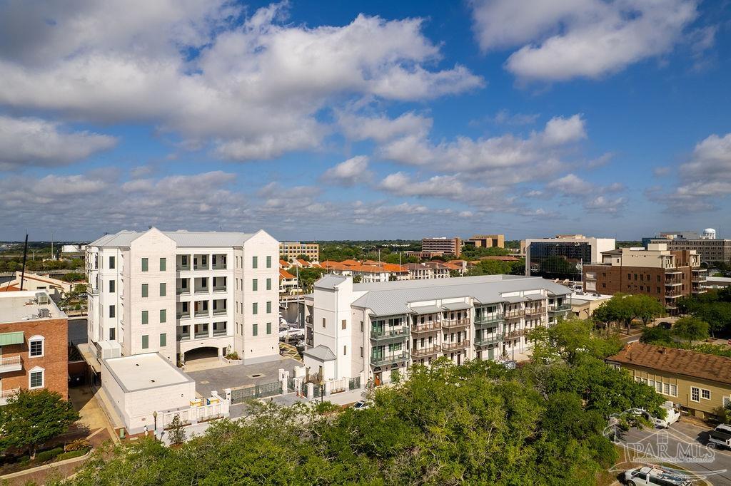 800 S Palafox St # 301