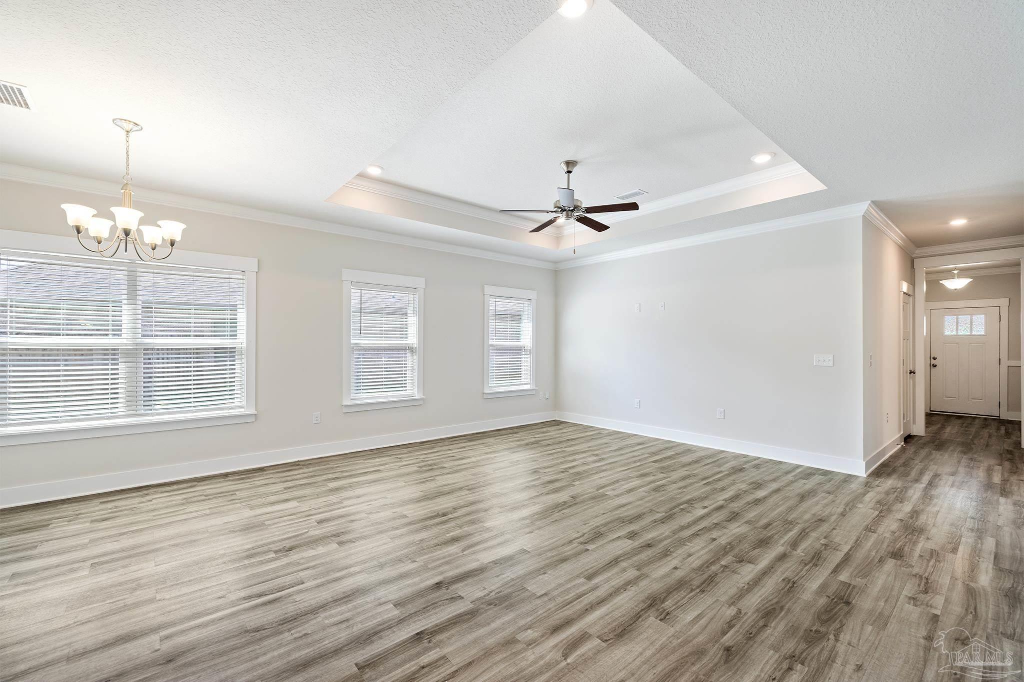 1940 Cambridge Park Dr