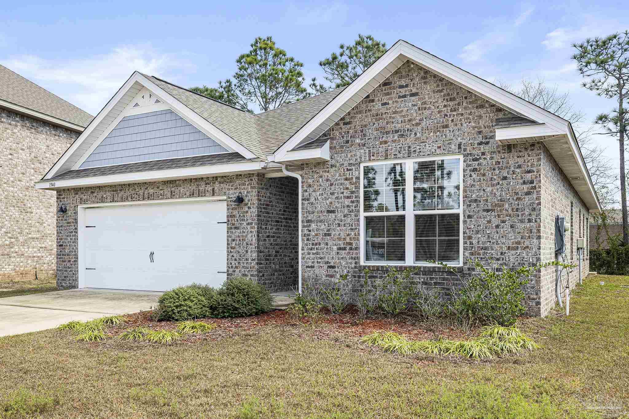 1940 Cambridge Park Dr