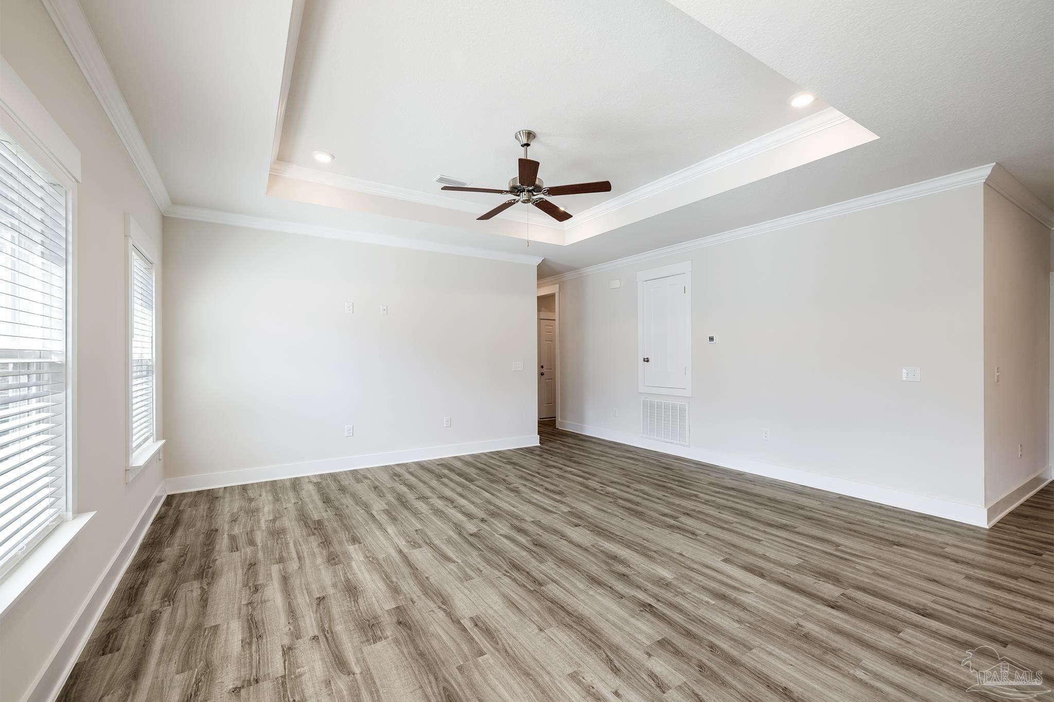 1940 Cambridge Park Dr