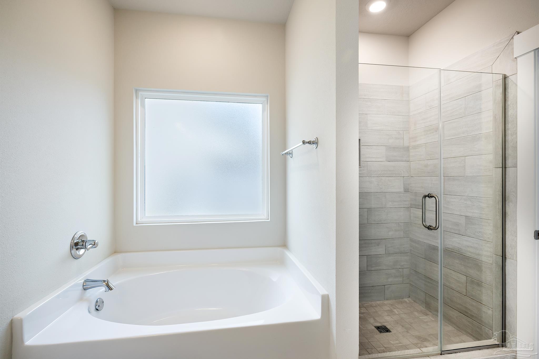 1940 Cambridge Park Dr