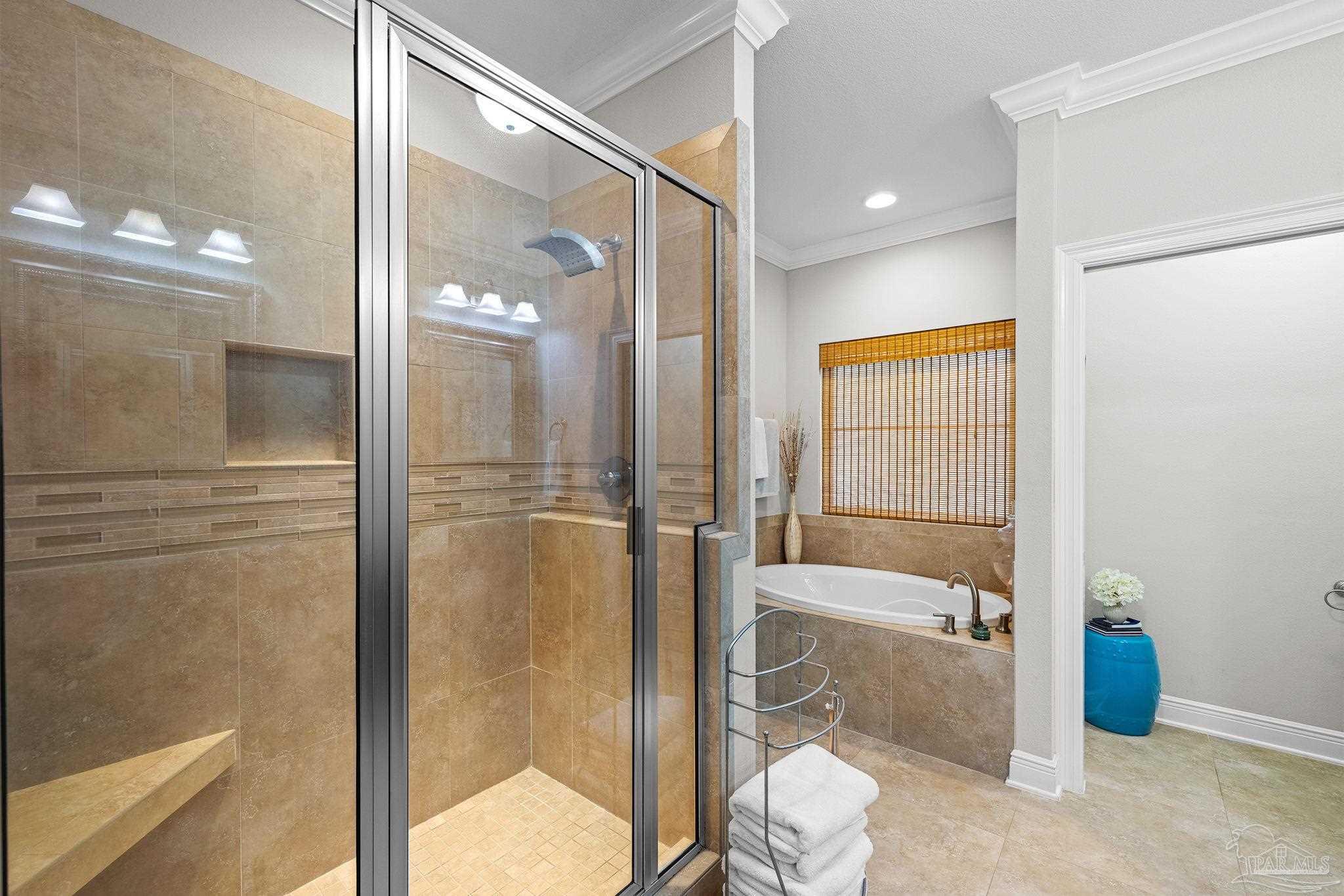 5849 Dahoon Dr