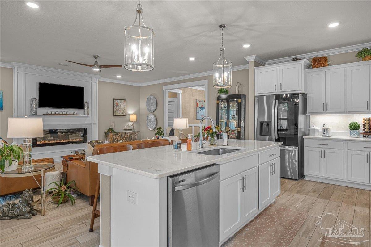 1947 Refuge Cir