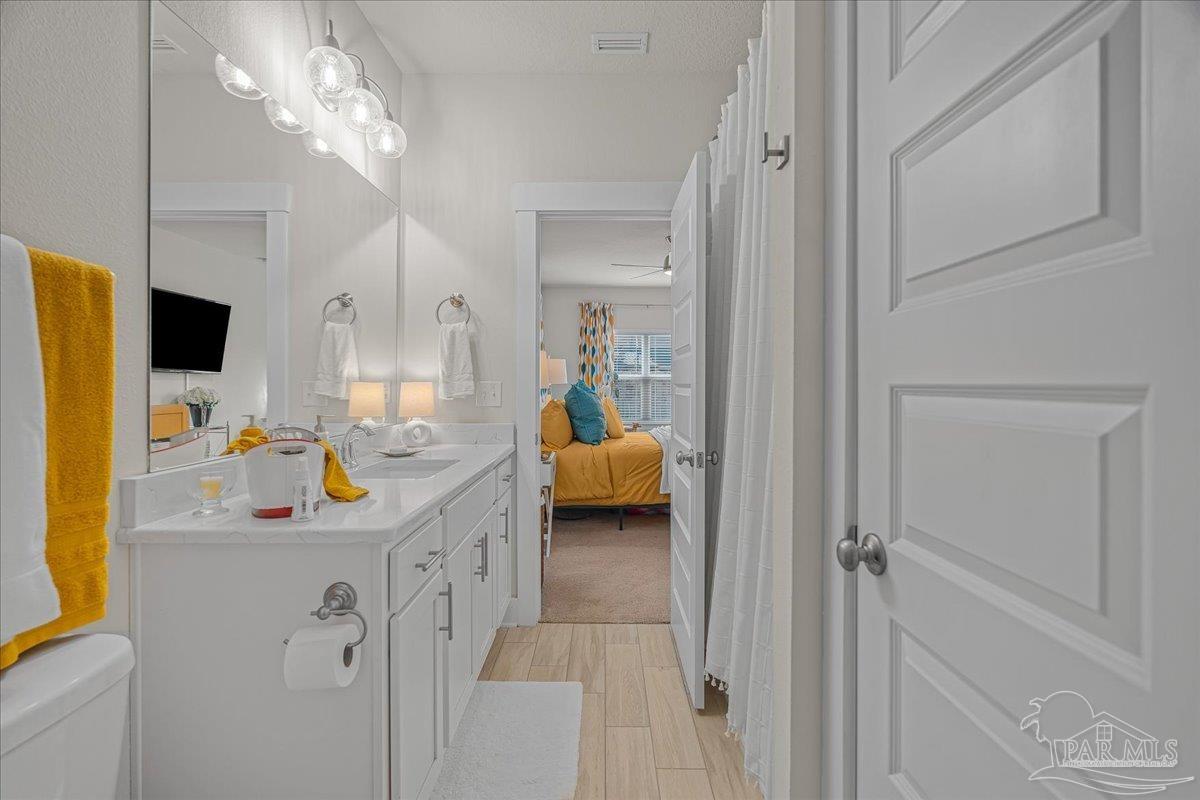 1947 Refuge Cir
