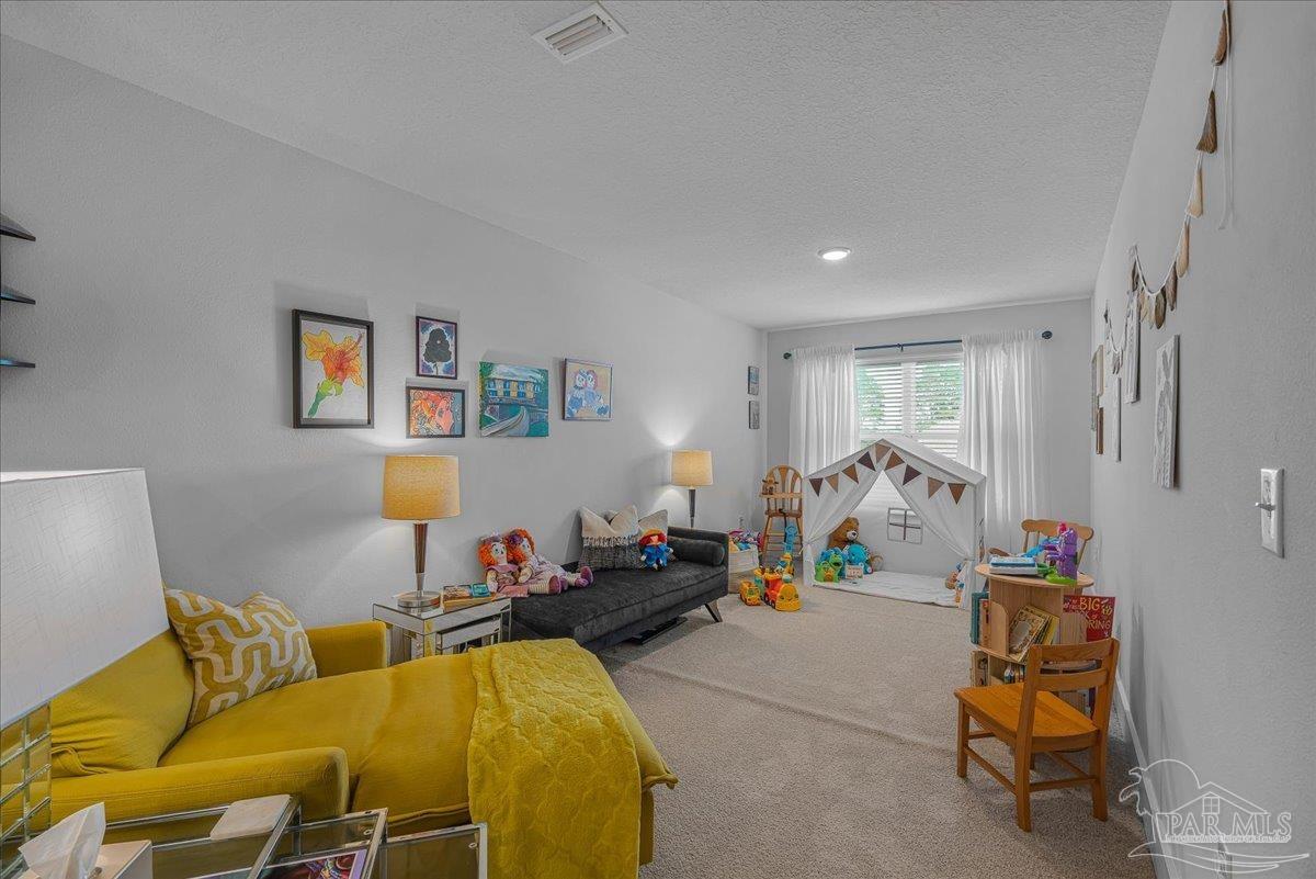 1947 Refuge Cir
