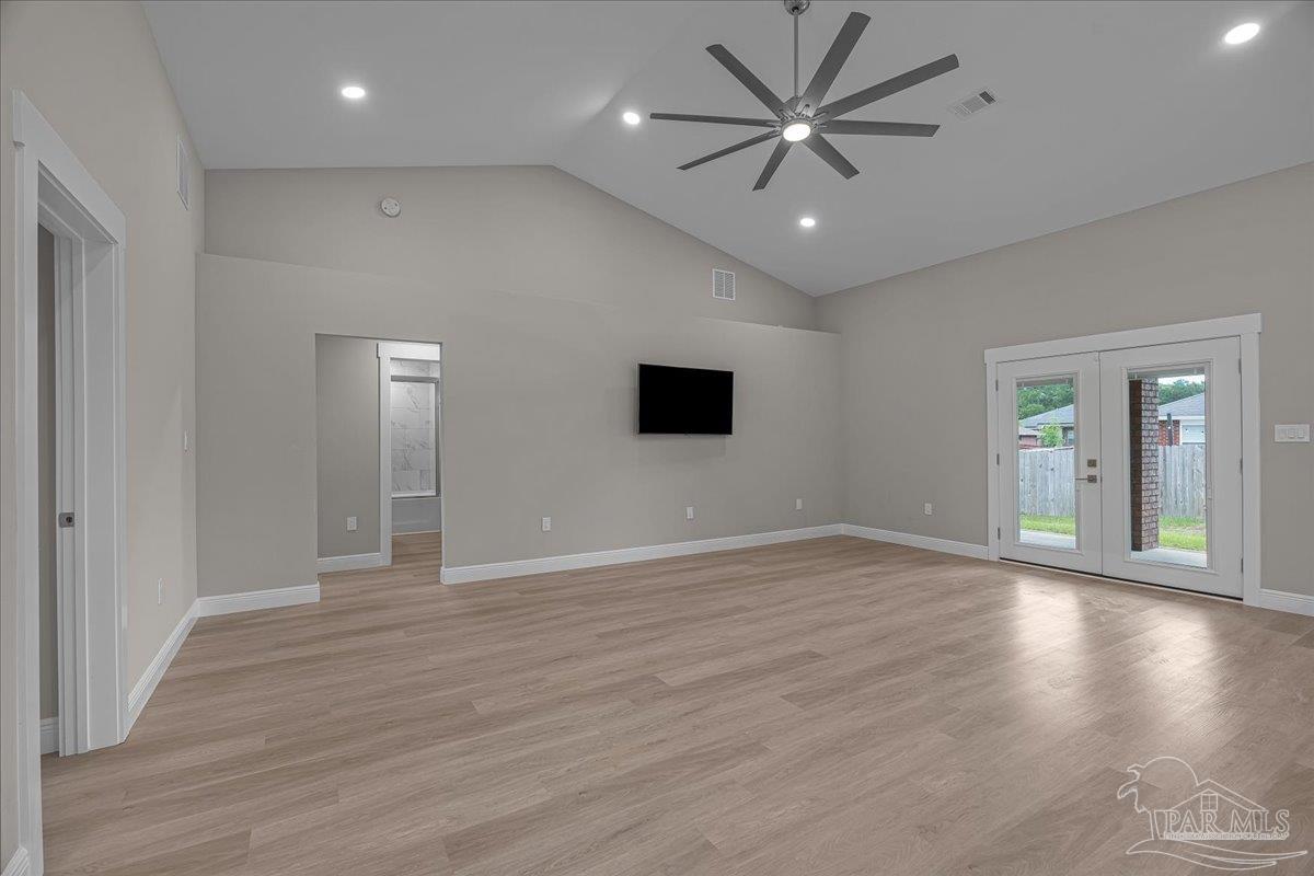 8709 Lamont Rd