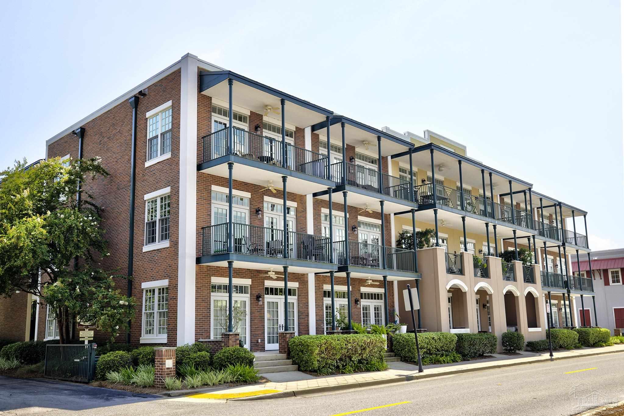 415 E Romana St # 104